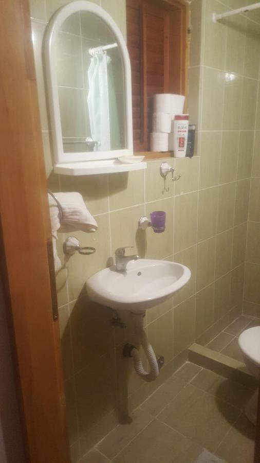 Darinka Aparthotel Ulcinj Quarto foto